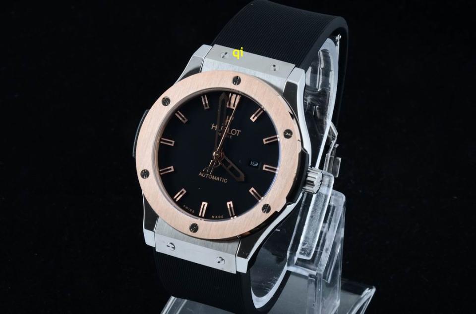 HUBLOT GENEVE Watch 39